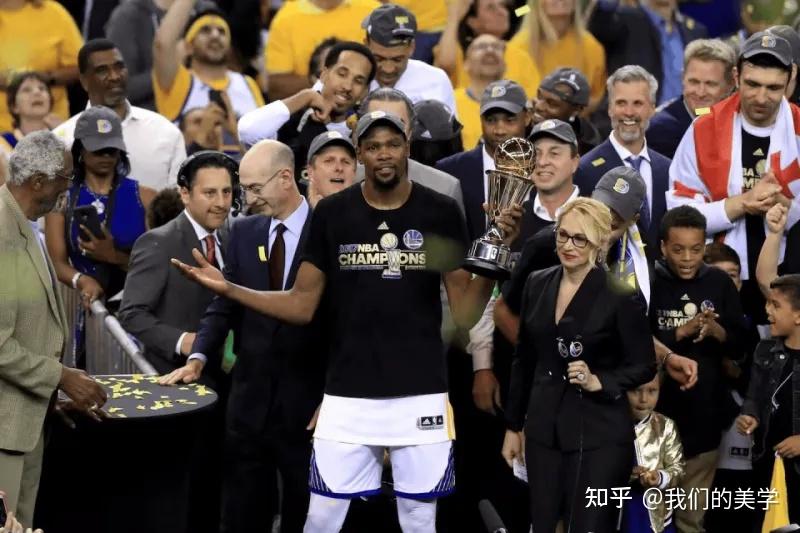 app下载-杜兰特在瑞士队比赛中反败为胜，重要助攻引发热议！全场沸腾不已的简单介绍