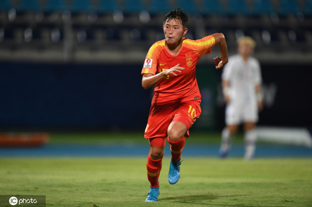 开云体育-关于F1公开赛，燕山玄武队与西城闪电队大胜，阵地战处理得当！冲刺阶段不容有失的信息