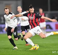 摩纳哥转会期防线松动，志在意甲名次提升，底气十足，赛程密集仍需轮换(摩纳哥足球俱乐部主力阵型分析)