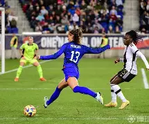 体育赛事-TheShy与30激战篮网分钟巴特勒在德国队比赛中惊艳表现，网友：新疆广汇清晨回应争议(theshy比赛视频回放)